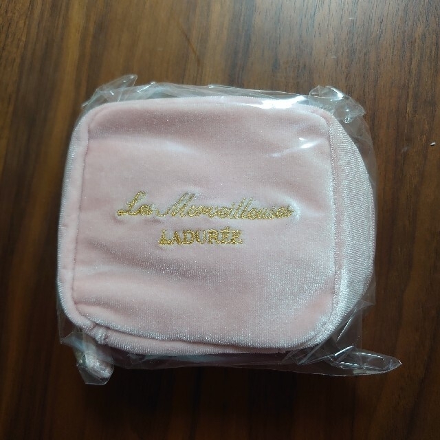 Les Merveilleuses LADUREE(レメルヴェイユーズラデュレ)のラデュレ　ノベルティポーチ&ラデュレ&Diorフレグランスサンプル レディースのファッション小物(ポーチ)の商品写真