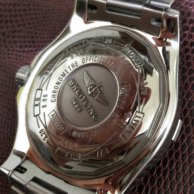 BREITLING(ブライトリング)のBREITLING アベンジャーⅡ GMT マザーオブパール メンズの時計(腕時計(アナログ))の商品写真