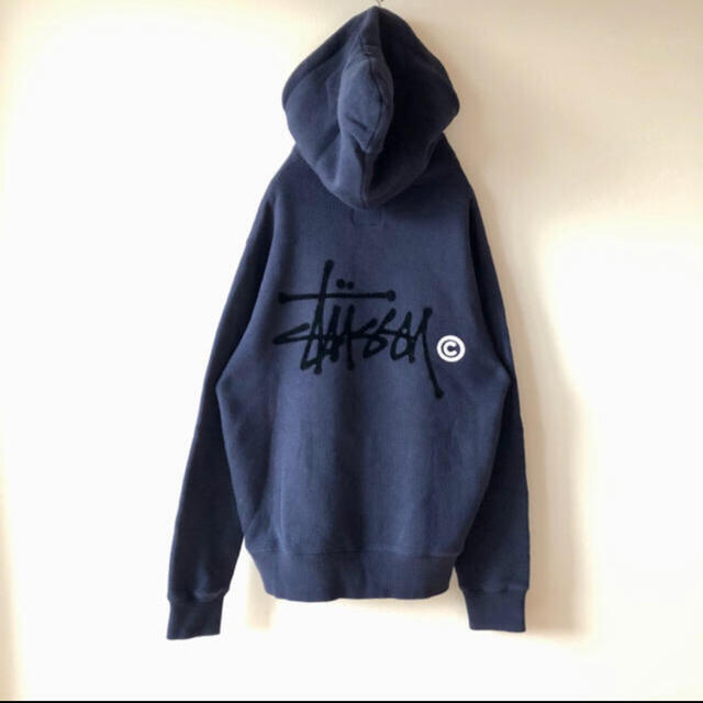 HOT STUSSY - stussy championコラボ パーカーの通販 by こばやし's ...