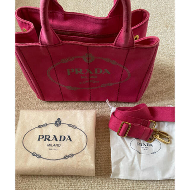 PRADA カナパトートバッグ