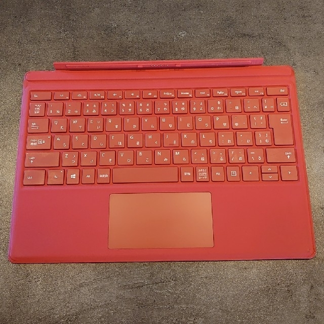 Microsoft(マイクロソフト)のMicrosoft Surface pro type cover Red スマホ/家電/カメラのPC/タブレット(PC周辺機器)の商品写真