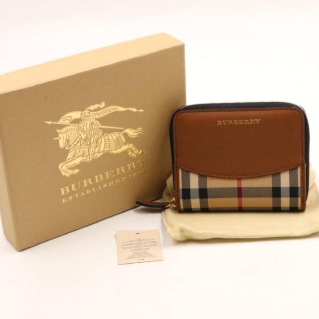 BURBERRY(バーバリー)の正規品 バーバリー チェック柄 小銭入れ コインケース 美品 レディースのファッション小物(コインケース)の商品写真