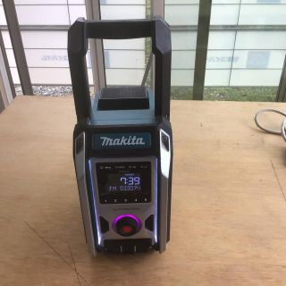 マキタ(Makita)のマキタラジオMR113(スピーカー)