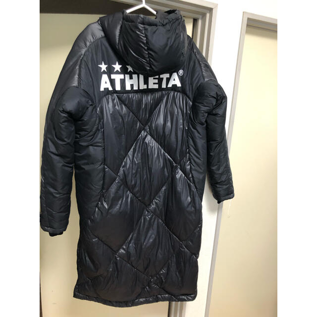 ATHLETA(アスレタ)の最終値下げ✨アスレタベンチコート✨M スポーツ/アウトドアのサッカー/フットサル(ウェア)の商品写真