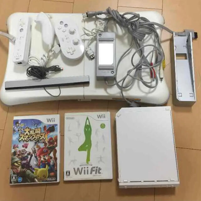 値下げ　wii wiifit バランスボード　スマブラ　本体