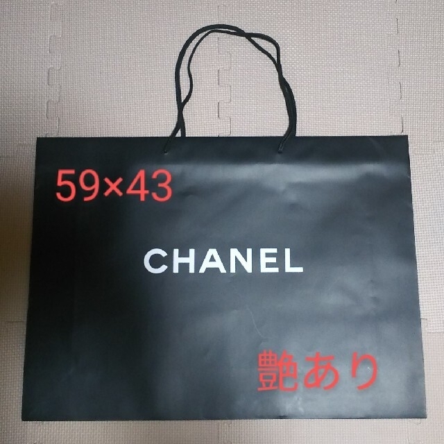 CHANEL(シャネル)の専用です シャネル紙袋ショッパーカメリア2枚セット レディースのバッグ(ショップ袋)の商品写真