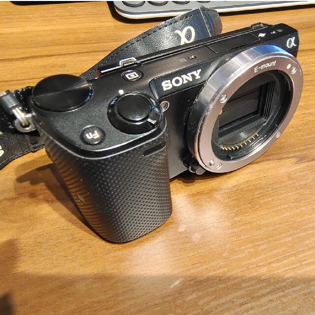Sony Nex-5t 本体 ケース付き 4