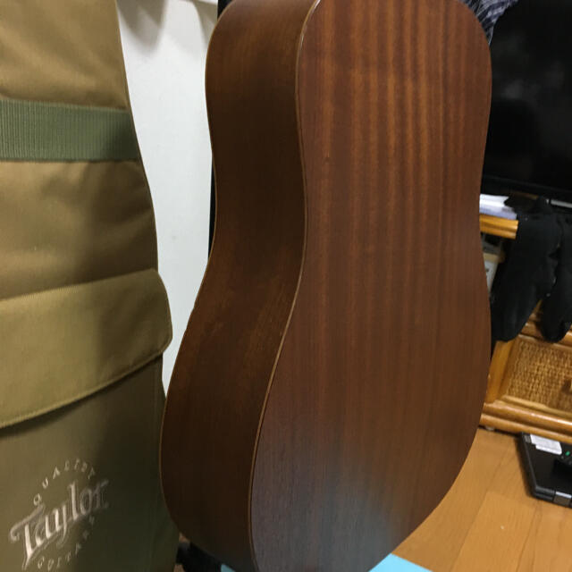 Taylor big baby アコースティックギター 楽器のギター(アコースティックギター)の商品写真