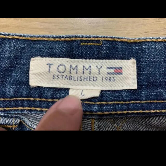 TOMMY HILFIGER(トミーヒルフィガー)のTOMMY ESTABLISHED 1985 デニム ジーンズ メンズのパンツ(デニム/ジーンズ)の商品写真