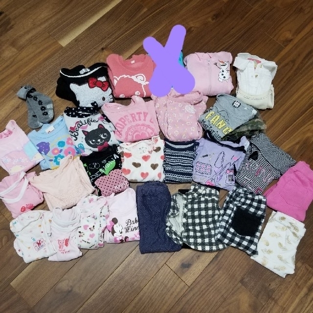 babyGAP(ベビーギャップ)の女の子秋冬春まとめ売り★29点セット★80★babyGAP、H&M他入り キッズ/ベビー/マタニティのベビー服(~85cm)(その他)の商品写真