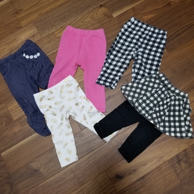 babyGAP(ベビーギャップ)の女の子秋冬春まとめ売り★29点セット★80★babyGAP、H&M他入り キッズ/ベビー/マタニティのベビー服(~85cm)(その他)の商品写真