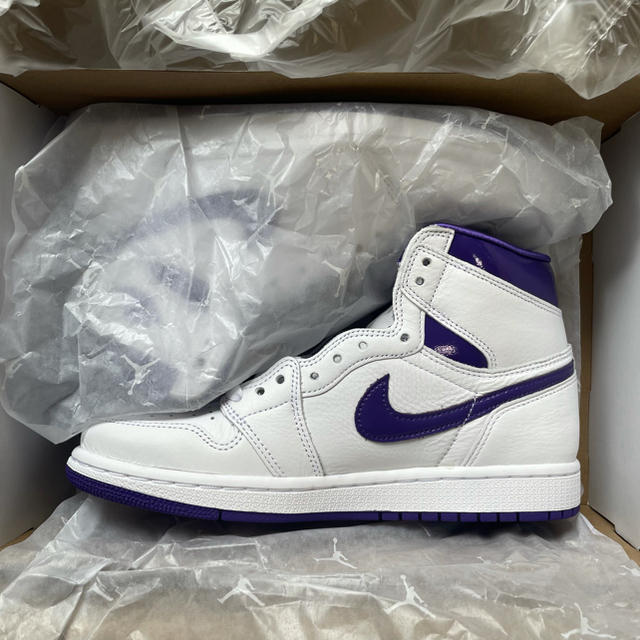 NIKE(ナイキ)のNike Air Jordan1 Court Purple W's23.5cm レディースの靴/シューズ(スニーカー)の商品写真