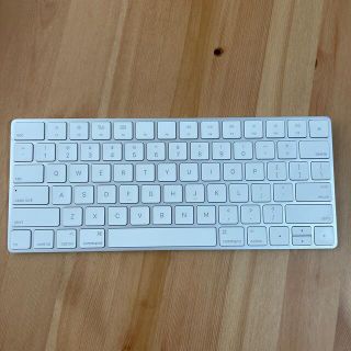 マック(Mac (Apple))のAPPLE WIRELESS KEYBOARD (US) ①(PC周辺機器)