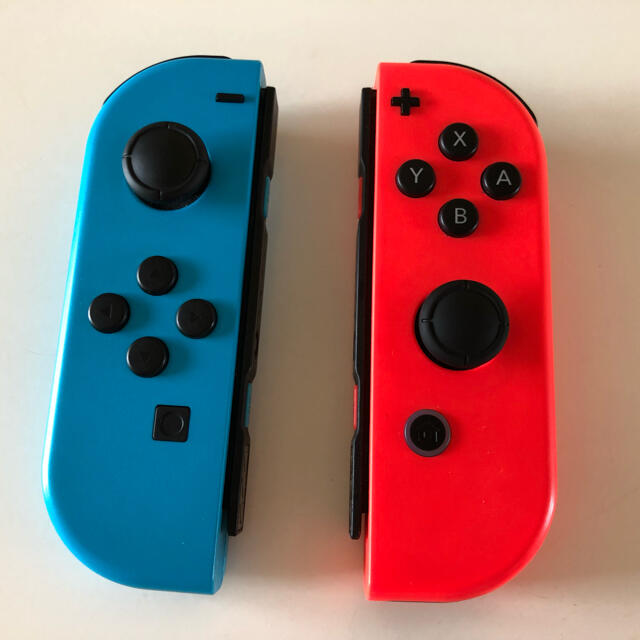 Nintendo Switch(ニンテンドースイッチ)の※注意！ジャンク品　ジョイコン エンタメ/ホビーのゲームソフト/ゲーム機本体(その他)の商品写真