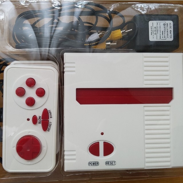 超美品！エフシーホームBB ゲーム機 エンタメ/ホビーのゲームソフト/ゲーム機本体(家庭用ゲーム機本体)の商品写真