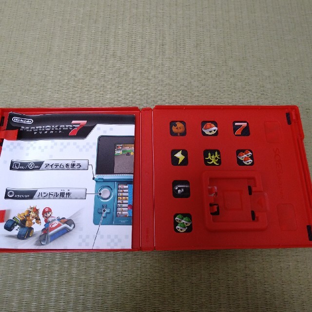 ニンテンドー3DS(ニンテンドー3DS)のマリオカート7 3DS 箱のみ!! エンタメ/ホビーのゲームソフト/ゲーム機本体(携帯用ゲームソフト)の商品写真