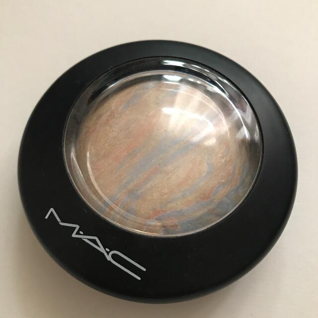 MAC(マック)のマック　MAC  ハイライト　フェイスパウダー コスメ/美容のベースメイク/化粧品(フェイスパウダー)の商品写真