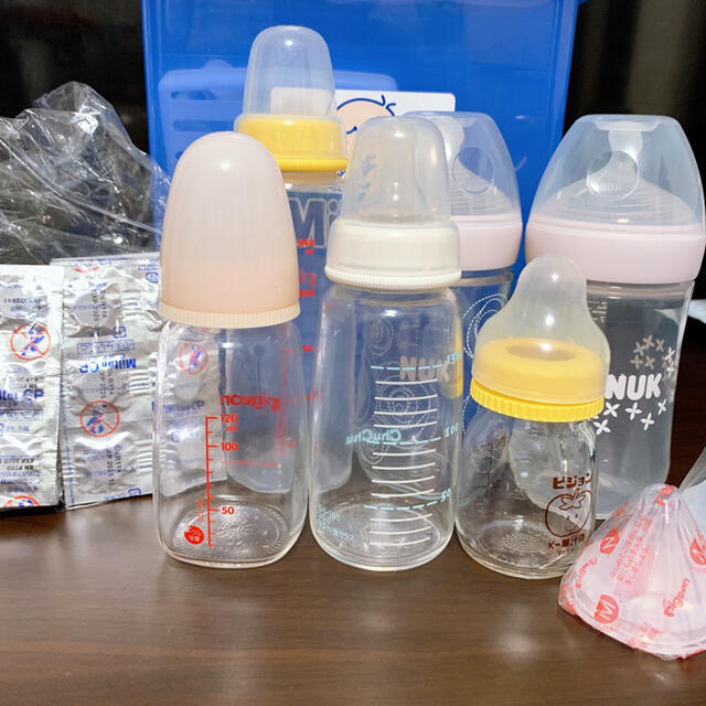 ミルトン容器+洗浄剤+哺乳瓶+乳首