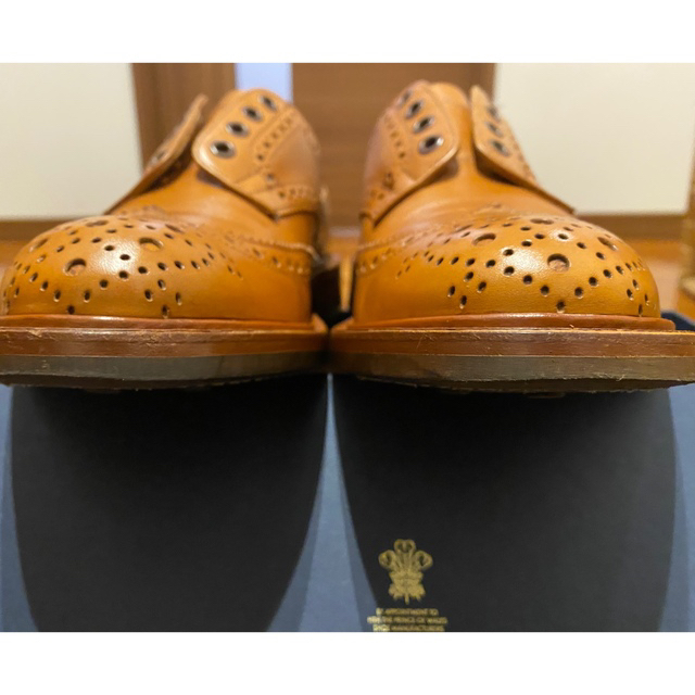 Trickers(トリッカーズ)の【極美品】tricker's バートン 25.5 エイコーン メンズの靴/シューズ(ドレス/ビジネス)の商品写真