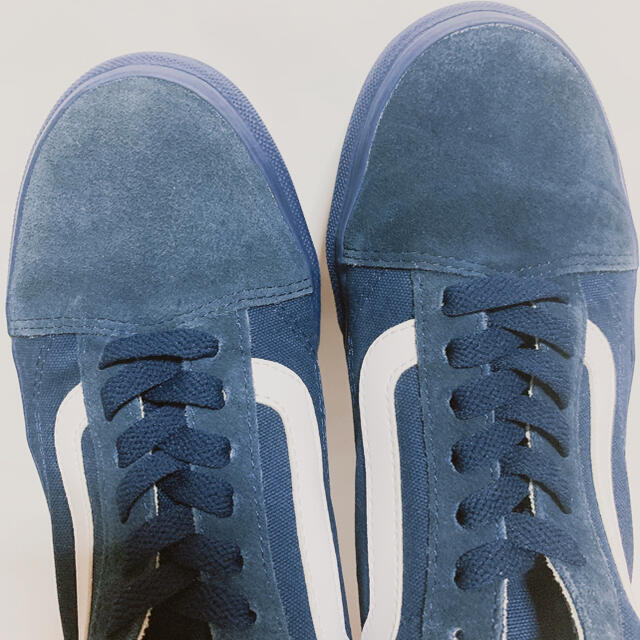 VANS(ヴァンズ)のVANS オールドスクール　ネイビー　紺 レディースの靴/シューズ(スニーカー)の商品写真