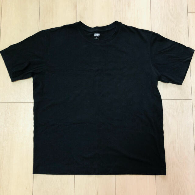 UNIQLO(ユニクロ)のUNIQLO U ユニクロユー Tシャツ ブラック 黒 レディースのトップス(Tシャツ(長袖/七分))の商品写真