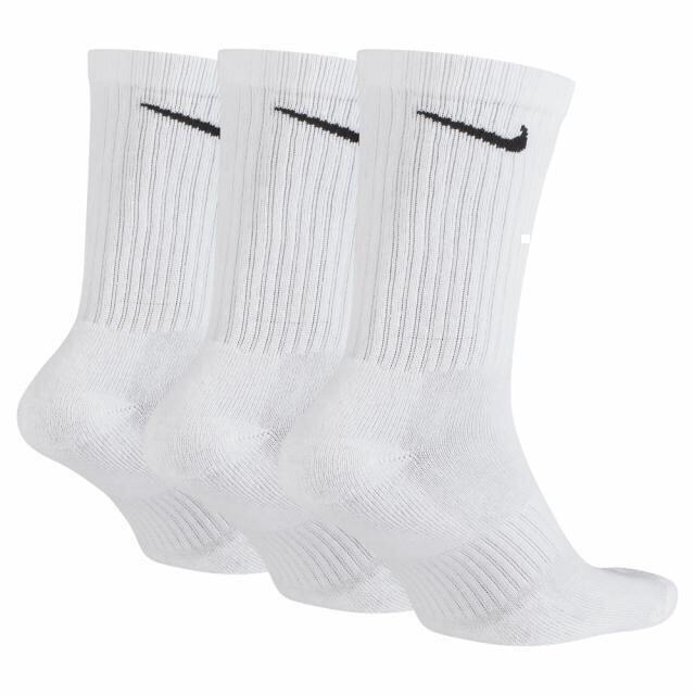 NIKE(ナイキ)の【新品】ナイキ クルーソックス 1足組 ホワイト 23cm〜25cm NIKE レディースのレッグウェア(ソックス)の商品写真