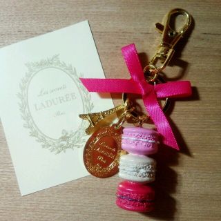 ラデュレ(LADUREE)のラデュレ　マカロンチャーム(キーホルダー)