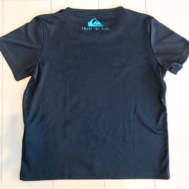 QUIKSILVER(クイックシルバー)のラッシュガード（140センチ） キッズ/ベビー/マタニティのキッズ服男の子用(90cm~)(Tシャツ/カットソー)の商品写真