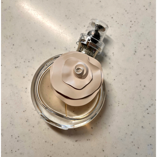 VALENTINO(ヴァレンティノ)のヴァレンティノ  ヴァレンティナ  50ml コスメ/美容の香水(香水(女性用))の商品写真