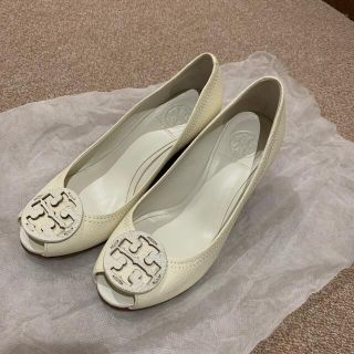 トリーバーチ(Tory Burch)のトリーバーチ　TORY BURCH ヒール　白(ハイヒール/パンプス)