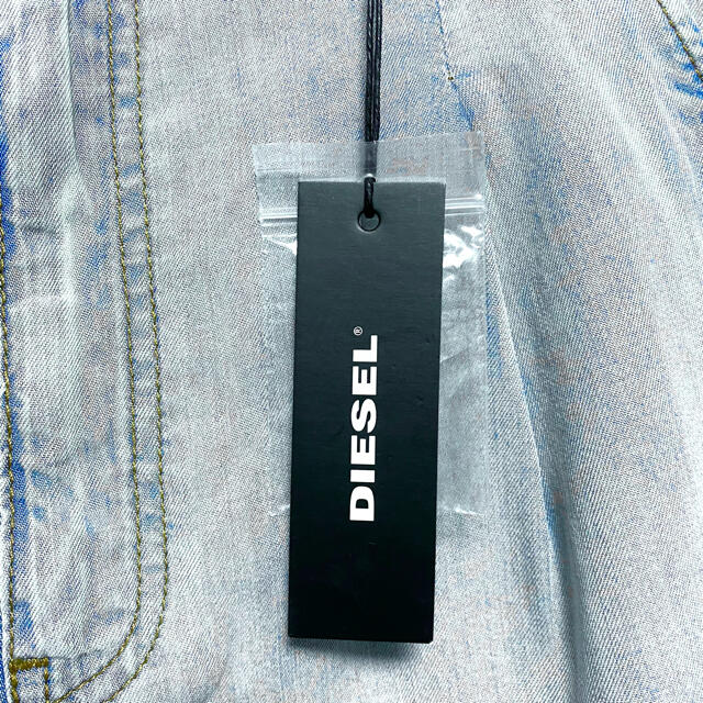 DIESEL(ディーゼル)のDIESEL☆ショートパンツ☆生地薄☆リヨセル100%☆新品未使用☆ライトブルー レディースのパンツ(ショートパンツ)の商品写真