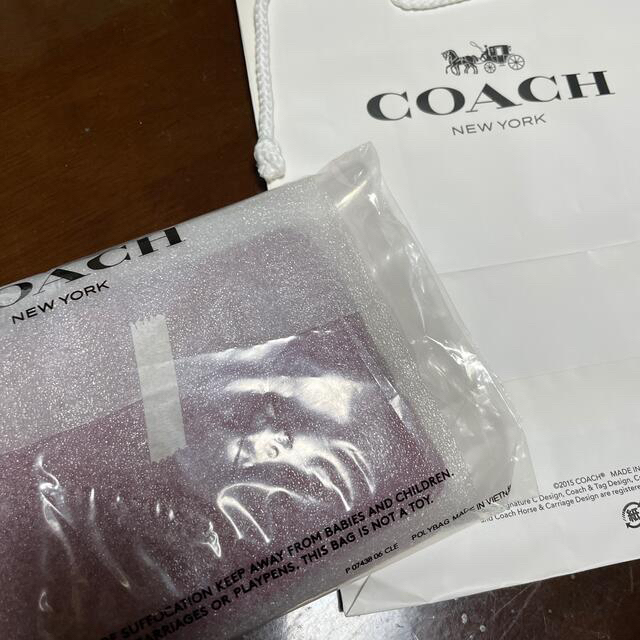 COACH ペブルレザー　ダブルファスナーコーナージップ