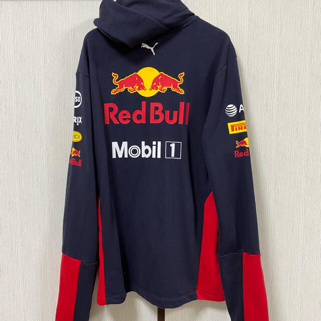 Redbullracingチームパーカー2020年モデル　Mサイズ