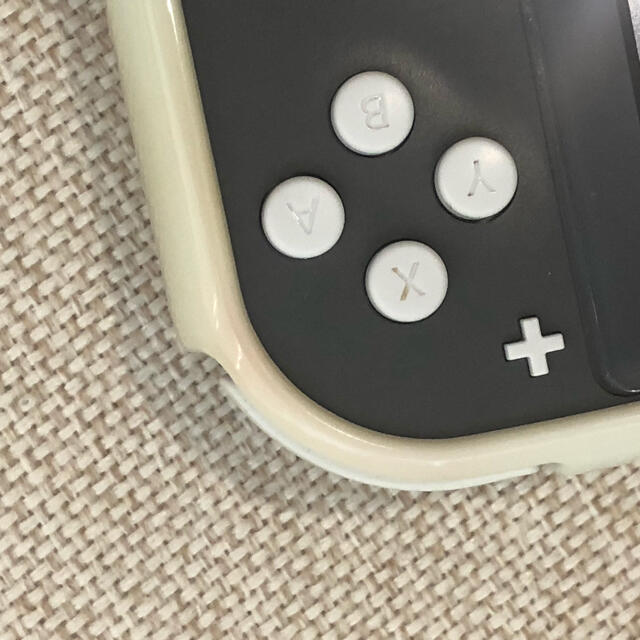 Nintendo Switch(ニンテンドースイッチ)のニンテンドースイッチライト　Nintendo Switch lite  グレー エンタメ/ホビーのゲームソフト/ゲーム機本体(家庭用ゲーム機本体)の商品写真