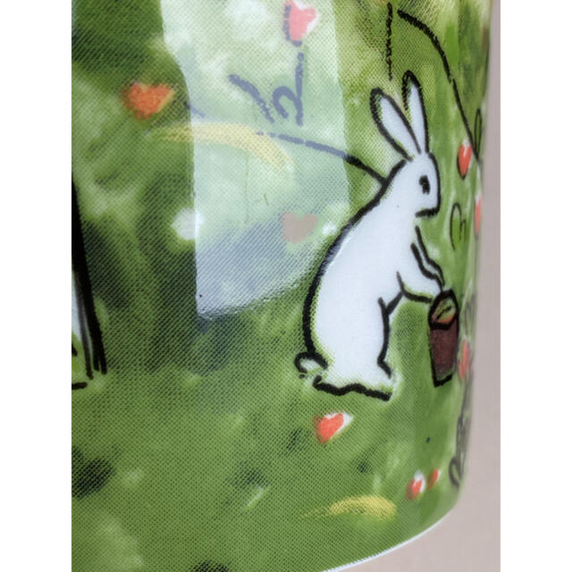 ARABIA(アラビア)のGardener Bunnies シール付き ヘルヤ マグカップ アラビア マグ インテリア/住まい/日用品のキッチン/食器(グラス/カップ)の商品写真