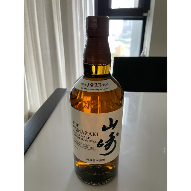 山崎　ウィスキー　700ml