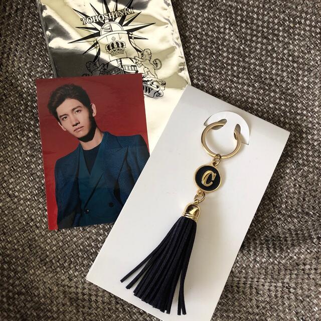 東方神起　タッセル　キーホルダー　 エンタメ/ホビーのタレントグッズ(アイドルグッズ)の商品写真