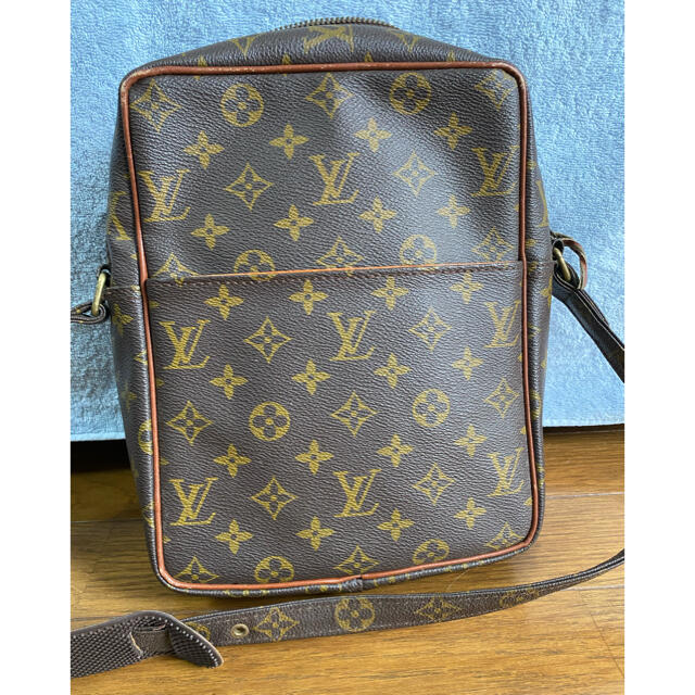 LOUIS VUITTON  　✻ショルダーバッグ✻