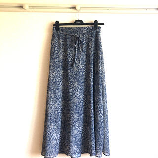 シマムラ(しまむら)の2PINK 花柄 ロイヤルブルー スカート(ロングスカート)