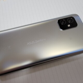 エイスース(ASUS)のASUS Zenfone8 16G/256G シルバー国内版　美品(スマートフォン本体)