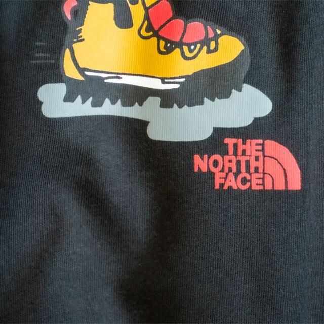 THE NORTH FACE(ザノースフェイス)のザ ノースフェイス　グラフィックロンT黒　UK XL　日本XL～2XL相当 メンズのトップス(Tシャツ/カットソー(七分/長袖))の商品写真