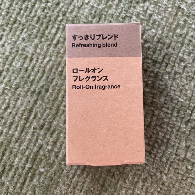 MUJI (無印良品)(ムジルシリョウヒン)の無印良品　ロールオンフレグランス　すっきりブレンド コスメ/美容のリラクゼーション(エッセンシャルオイル（精油）)の商品写真