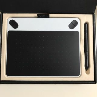 ワコム(Wacom)のWacom ペンタブ CTL-490 small white(その他)