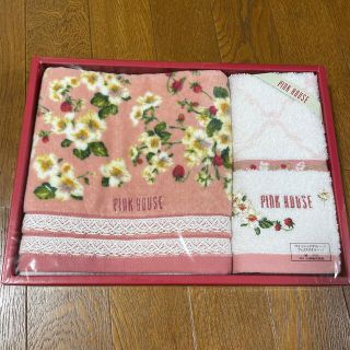 ピンクハウス(PINK HOUSE)のPINK HOUSE ウォッシュタオル&フェイスタオルセット いちごセット(タオル/バス用品)