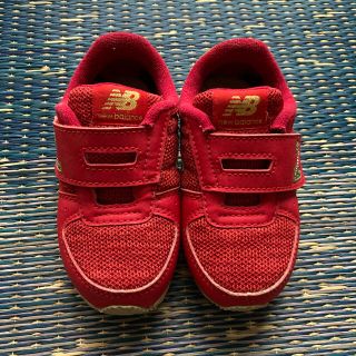 ニューバランス(New Balance)のニューバランス ベビーシューズ IV220 レッド/ゴールド(スニーカー)