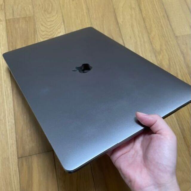【購入申請あり】MacBook Pro 2016 15インチ スペースグレイ