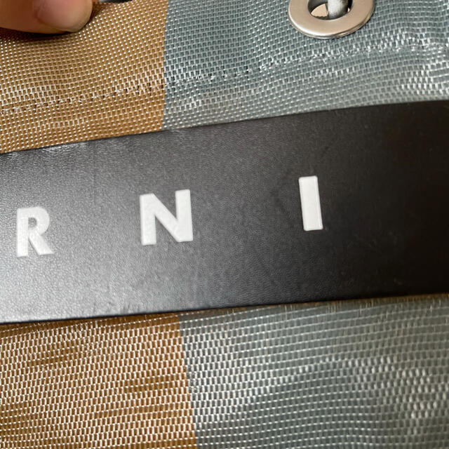 Marni(マルニ)のマルニフラワーカフェマルニマーケットストライプバッグソフトベージュ レディースのバッグ(トートバッグ)の商品写真