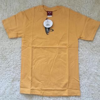 オークリー(Oakley)のセール　新品　デッドストック　オークリー  Tシャツ サイズ S イエロー(ウエア)