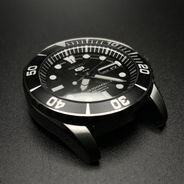 SEIKO(セイコー)のSNZF17風防 ブルーAR コーティング無し 2個セット サファイアクリスタル メンズの時計(腕時計(アナログ))の商品写真