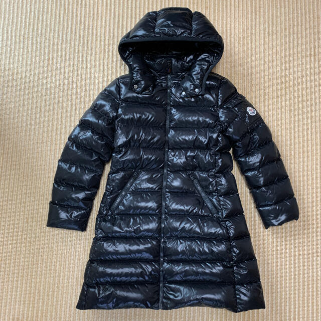 MONCLER(モンクレール)のモンクレールMOKA GIUBBOTTO 140cm キッズ/ベビー/マタニティのキッズ服女の子用(90cm~)(コート)の商品写真